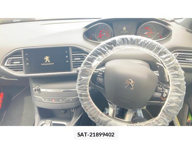 Peugeot 308 2020-03 7619161-12