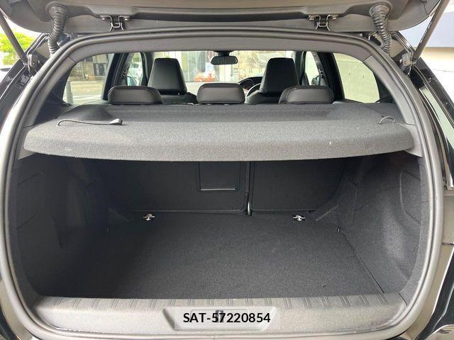 Peugeot 308 2017-10 7619159-17