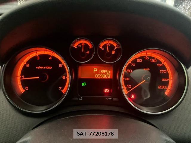 Peugeot 308 2014-05 7619160-19