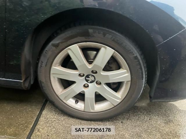 Peugeot 308 2014-05 7619160-2