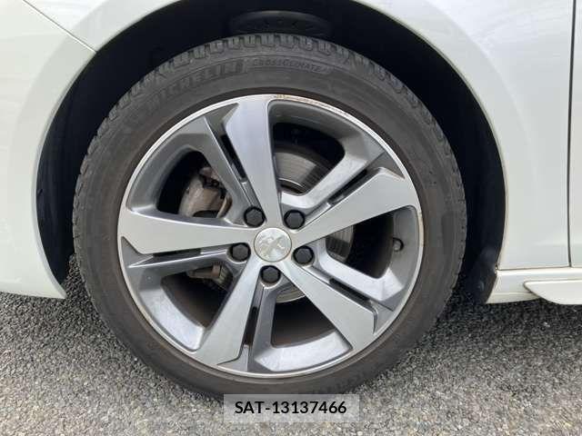 Peugeot 308 2021-07 7727143-10
