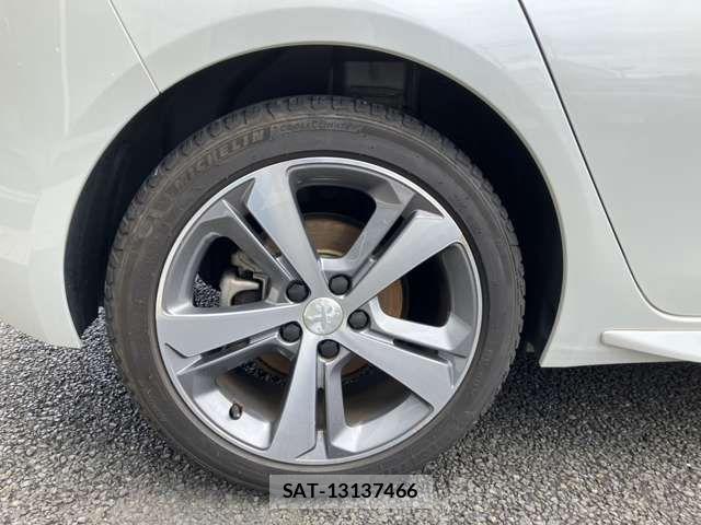 Peugeot 308 2021-07 7727143-12
