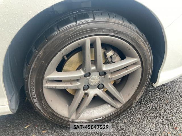 Peugeot 308 2014-11 7727146-10