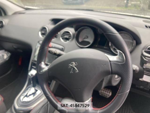 Peugeot 308 2014-11 7727146-13
