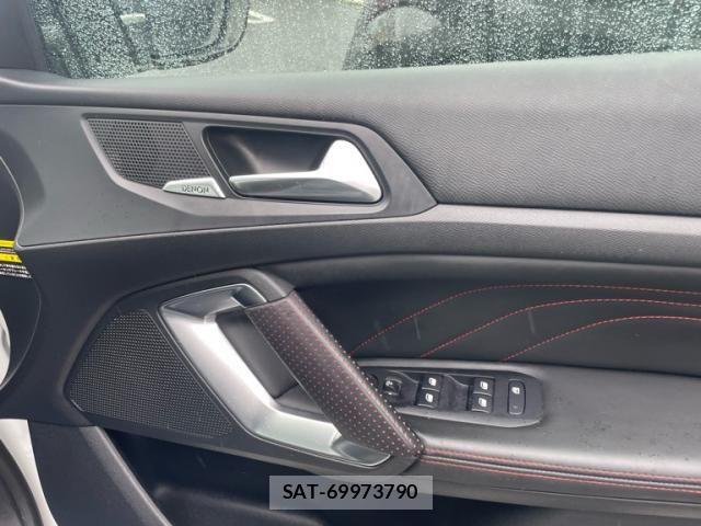 Peugeot 308 2016-11 7788173-12