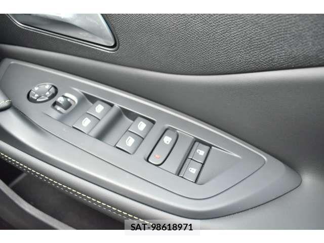 Peugeot 308 2025-06 7788174-11