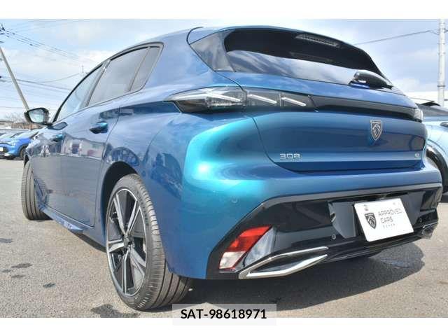 Peugeot 308 2025-06 7788174-2