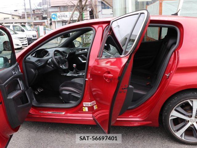 Peugeot 308 2017-06 7788172-10