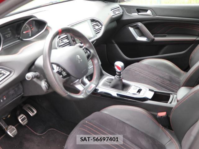 Peugeot 308 2017-06 7788172-6