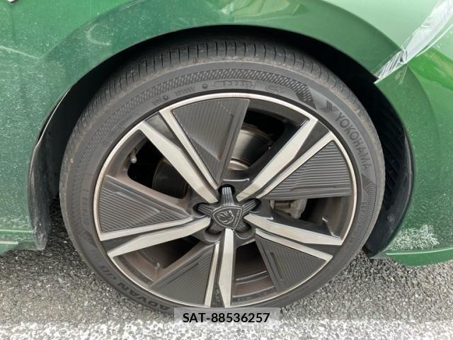 Peugeot 308 2022-08 7878744-9