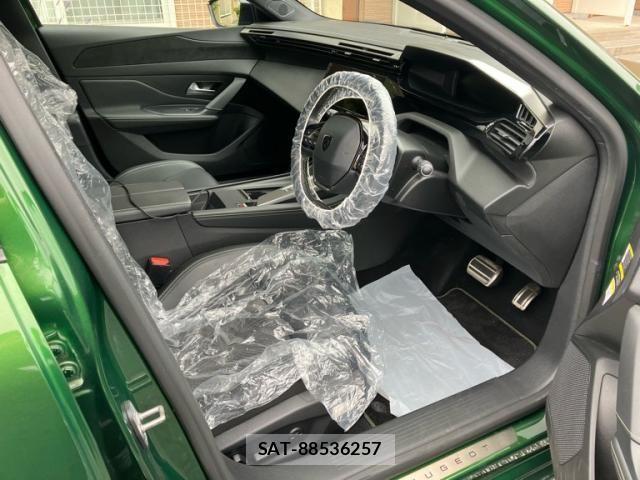 Peugeot 308 2022-08 7878744-15