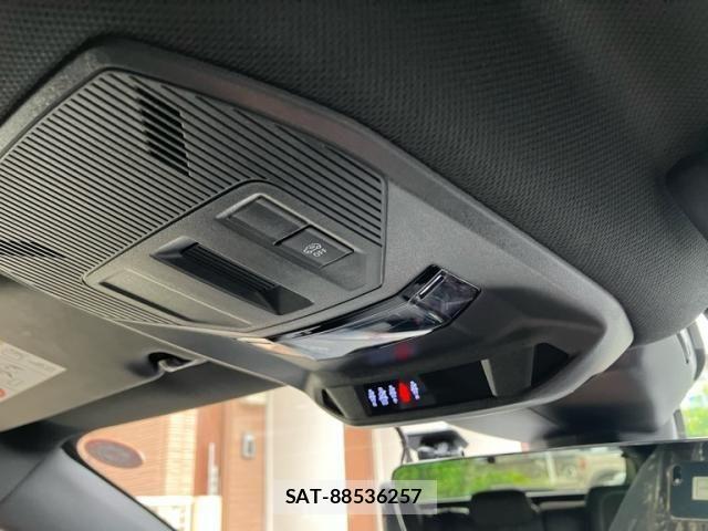 Peugeot 308 2022-08 7878744-21