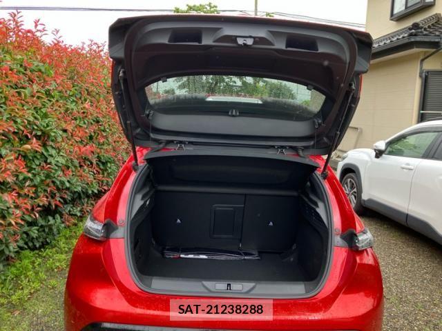 Peugeot 308 2023-07 7878741-11