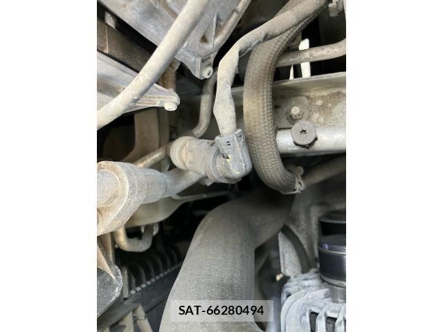 Peugeot 308 2015-09 8037575-21