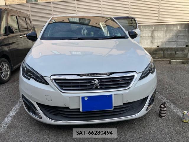 Peugeot 308 2015-09 8037575-2