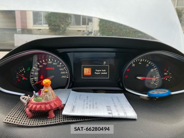 Peugeot 308 2015-09 8037575-29