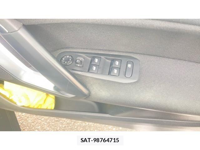 Peugeot 308 2016-04 8101184-9