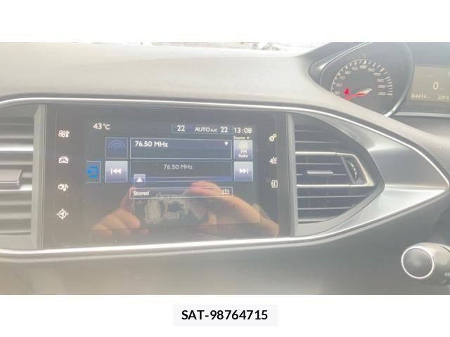 Peugeot 308 2016-04 8101184-13