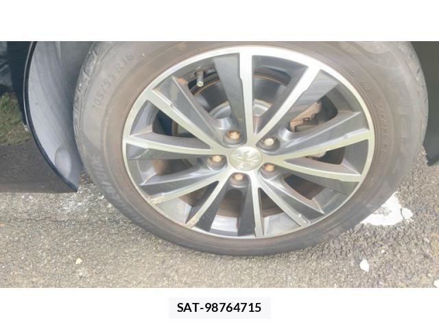 Peugeot 308 2016-04 8101184-7