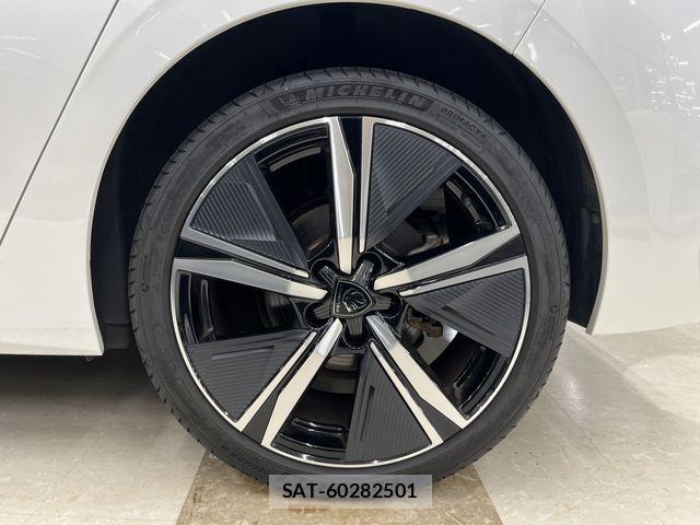 Peugeot 308 2023-09 8101183-11