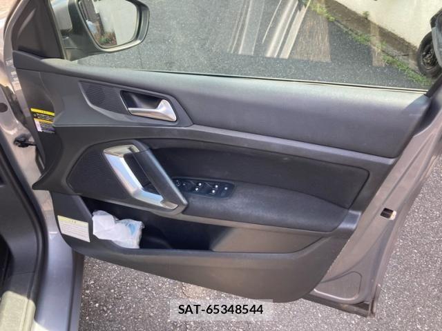 Peugeot 308 2017-09 8231280-9