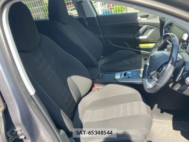 Peugeot 308 2017-09 8231280-10