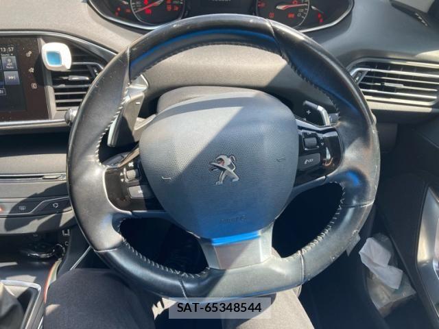 Peugeot 308 2017-09 8231280-14