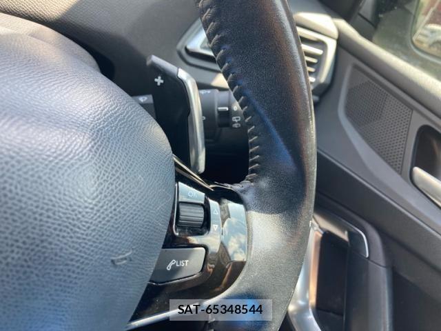 Peugeot 308 2017-09 8231280-15