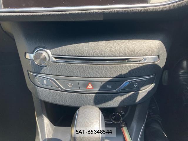 Peugeot 308 2017-09 8231280-20