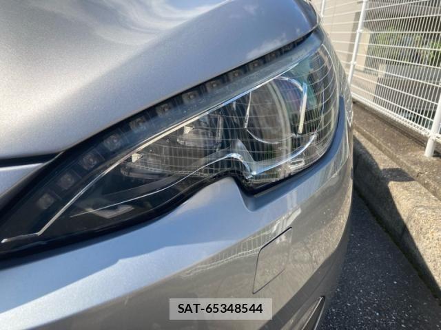 Peugeot 308 2017-09 8231280-2