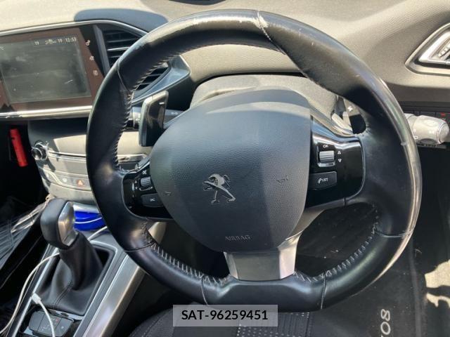 Peugeot 308 2015-09 8231281-14