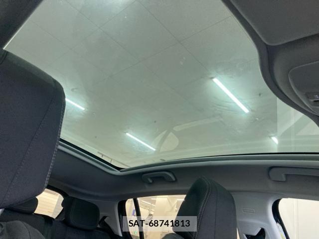 Peugeot 308 2018-04 8246324-13