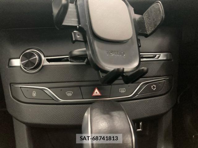 Peugeot 308 2018-04 8246324-18