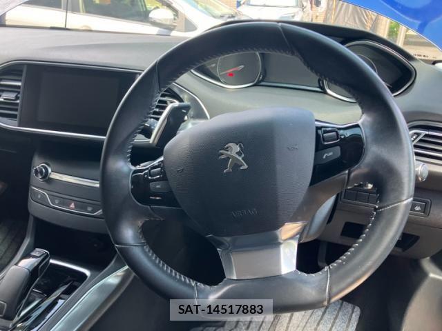 Peugeot 308 2019-04 8316361-14