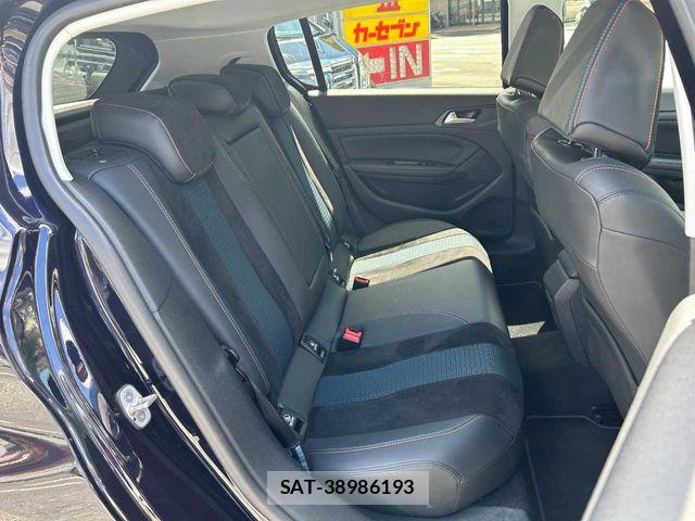 Peugeot 308 2020-02 8368089-14