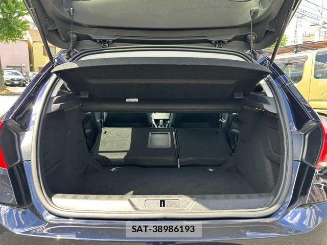 Peugeot 308 2020-02 8368089-17