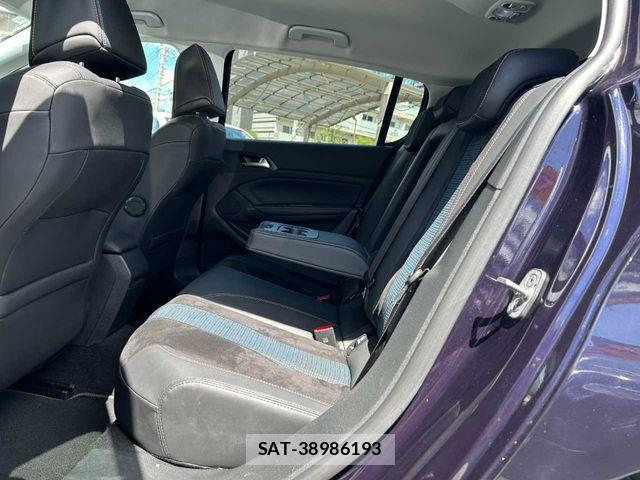 Peugeot 308 2020-02 8368089-20