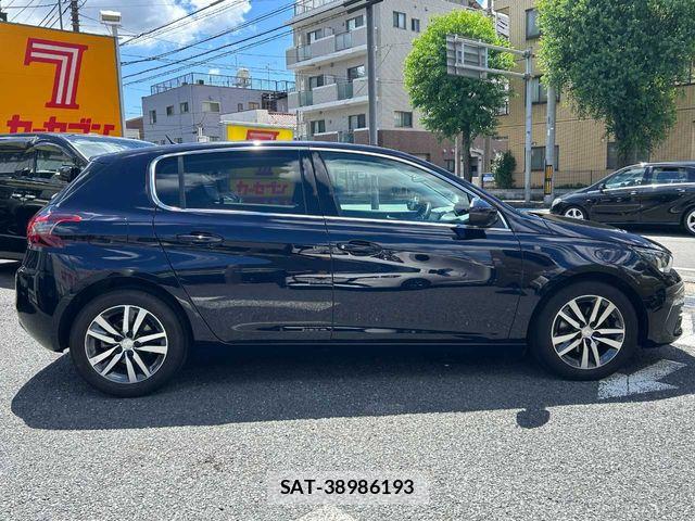 Peugeot 308 2020-02 8368089-24