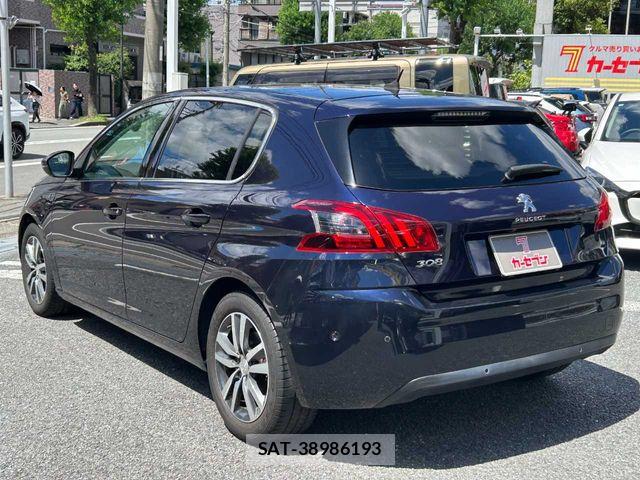 Peugeot 308 2020-02 8368089-27