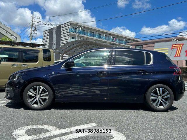 Peugeot 308 2020-02 8368089-28