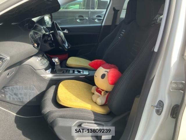 Peugeot 308 2014-12 8368086-10