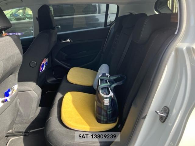 Peugeot 308 2014-12 8368086-11