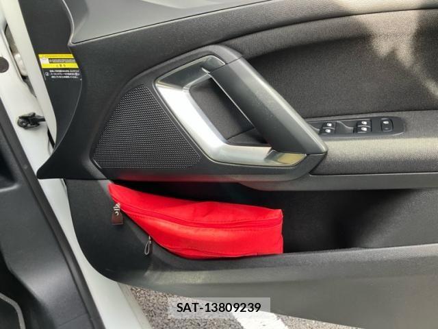 Peugeot 308 2014-12 8368086-16