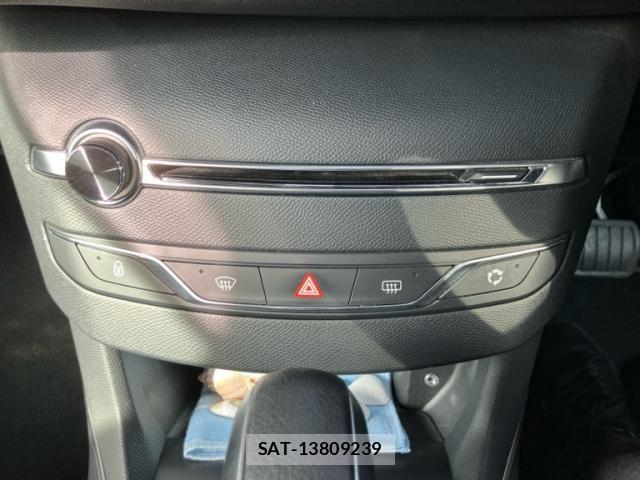 Peugeot 308 2014-12 8368086-24