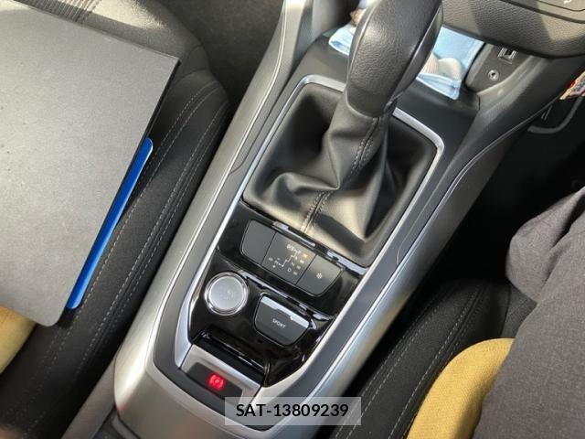 Peugeot 308 2014-12 8368086-25