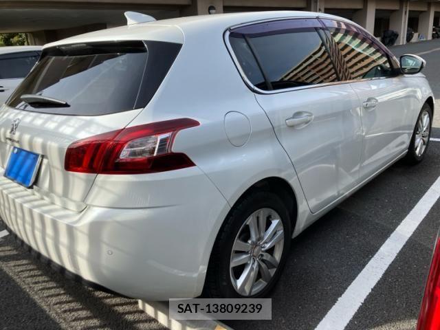 Peugeot 308 2014-12 8368086-3