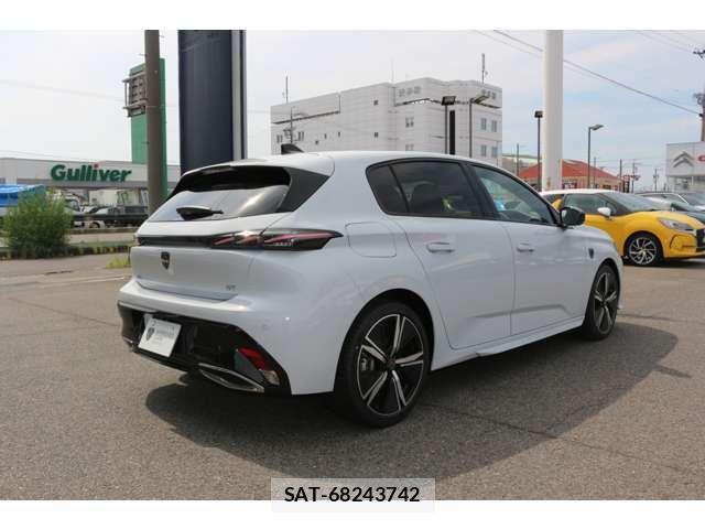 Peugeot 308 2026-01 8368082-9
