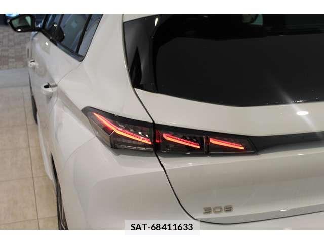 Peugeot 308 2026-01 8414332-9