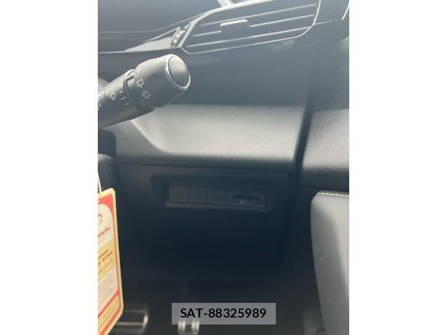 Peugeot 308 2022-12 8414336-11