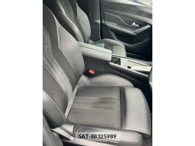 Peugeot 308 2022-12 8414336-14